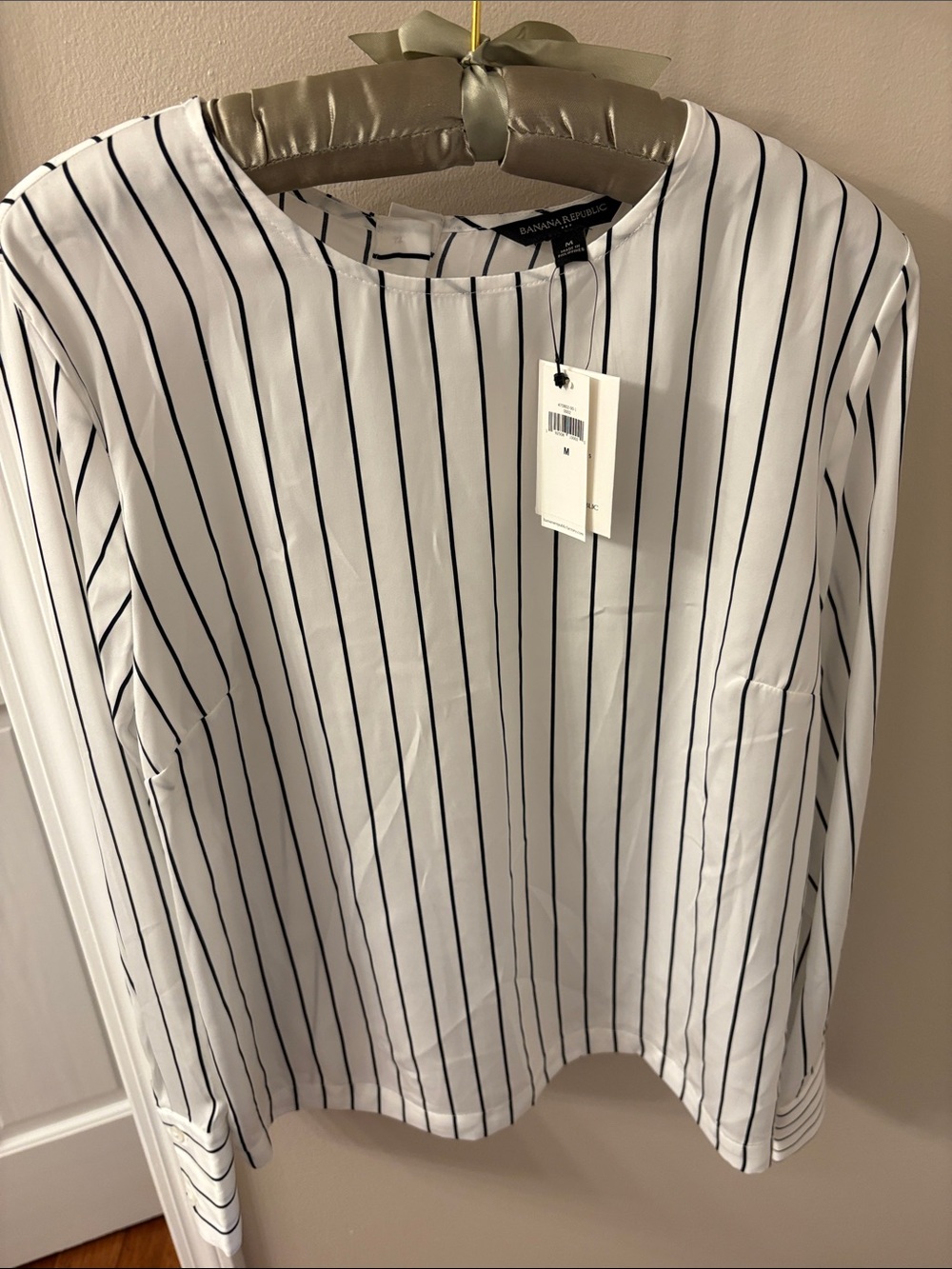 Banana Republic White Top with Black Pinstripes